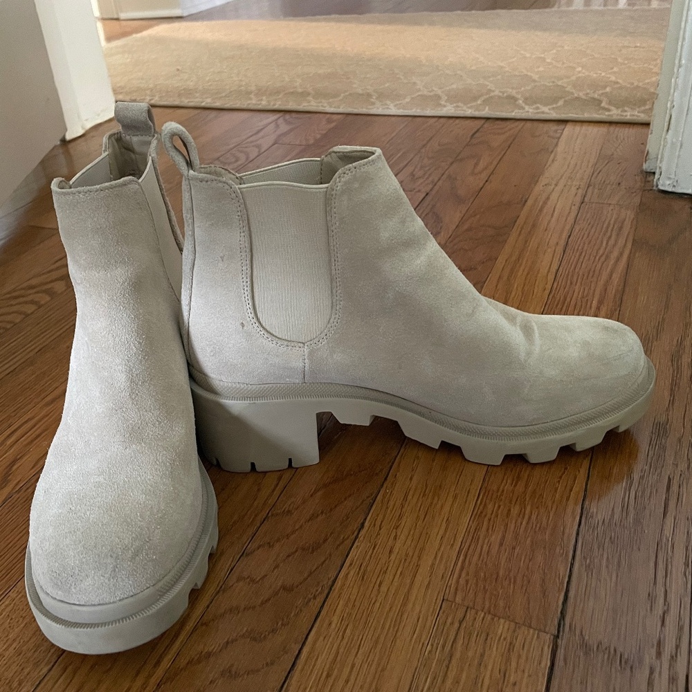 Steve Madden Chelsea Boot